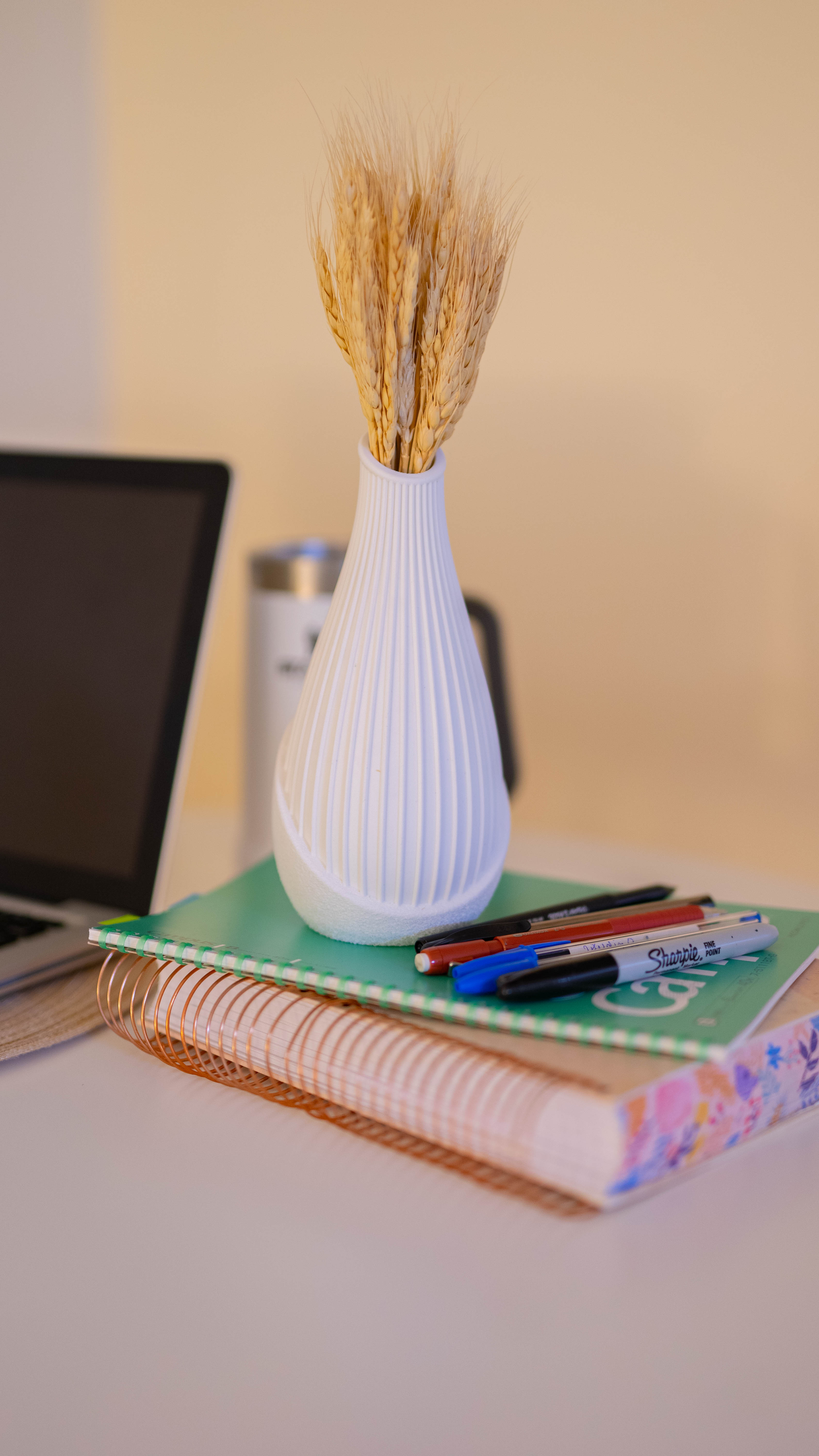 Ribbed Matte Bud Vase — White or Brown